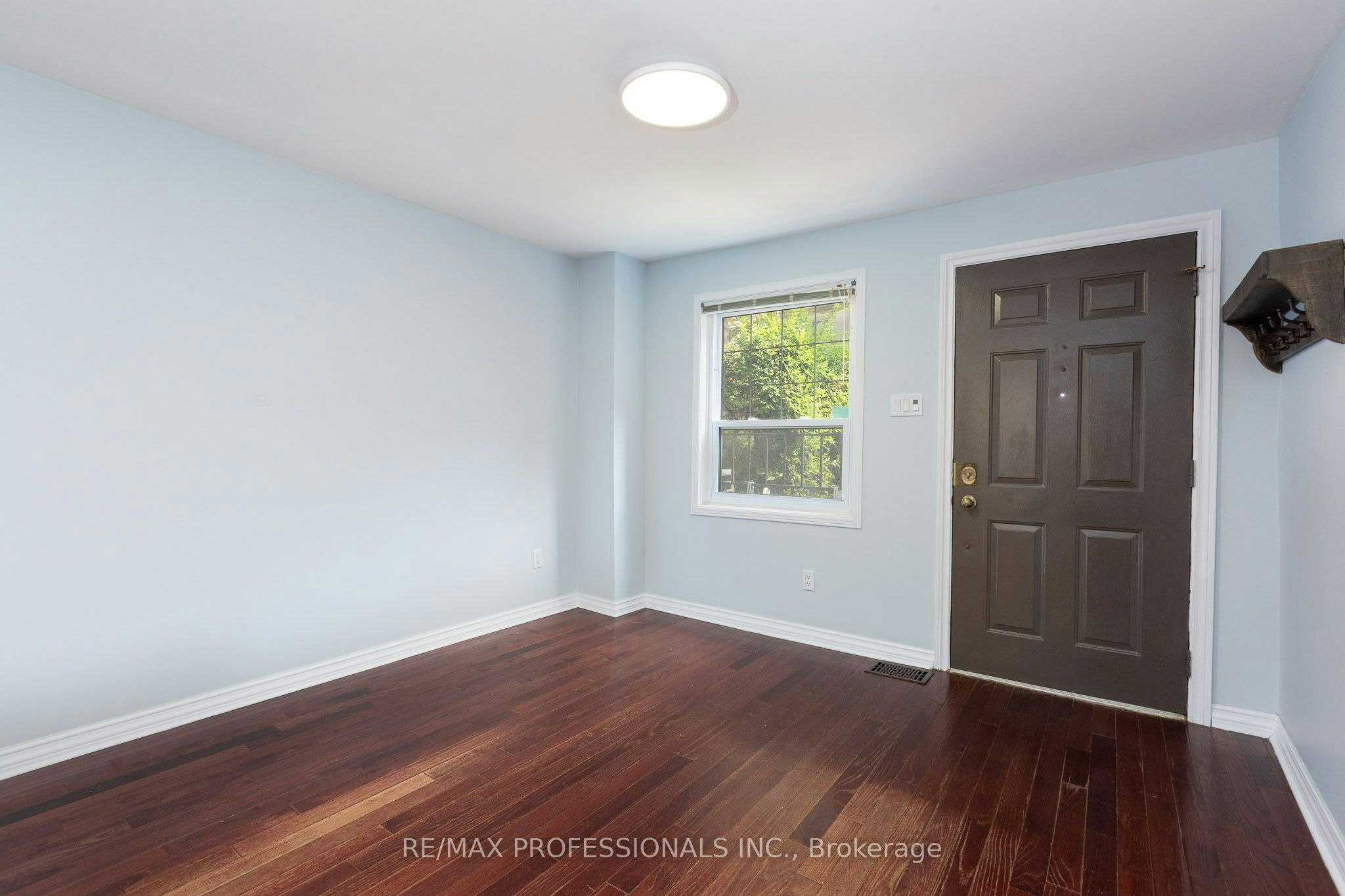 4 Runnymede Road, Toronto, ON, M6S 2Y2 - 4