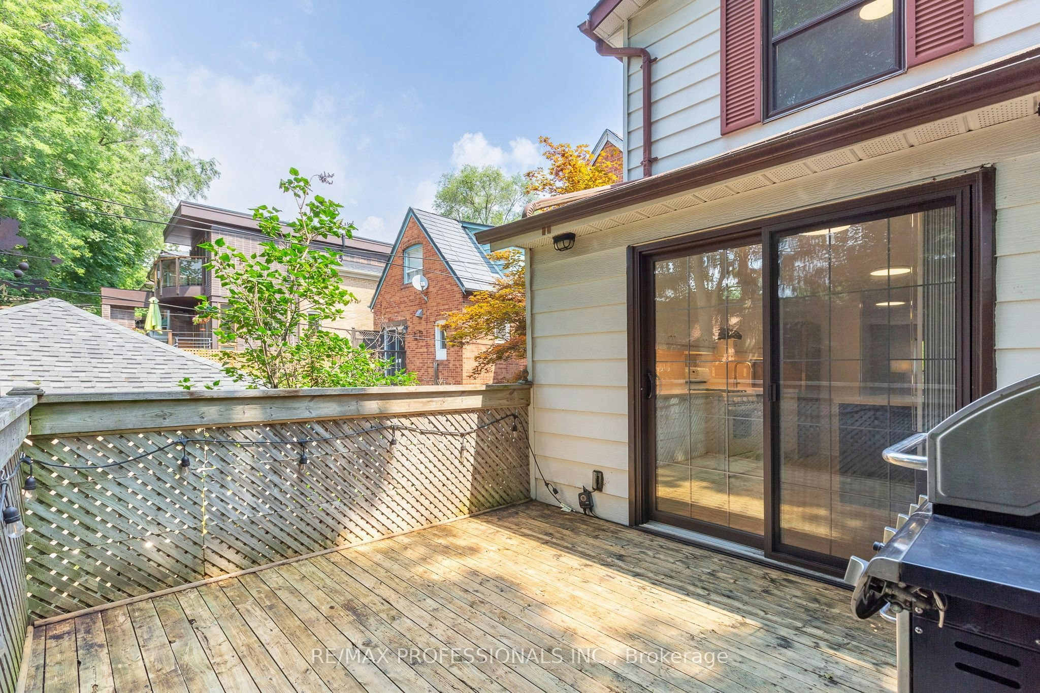4 Runnymede Road, Toronto, ON, M6S 2Y2 - 46