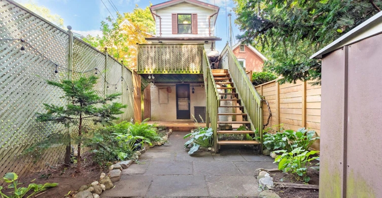 4 Runnymede Road, Toronto, ON, M6S 2Y2 - 45