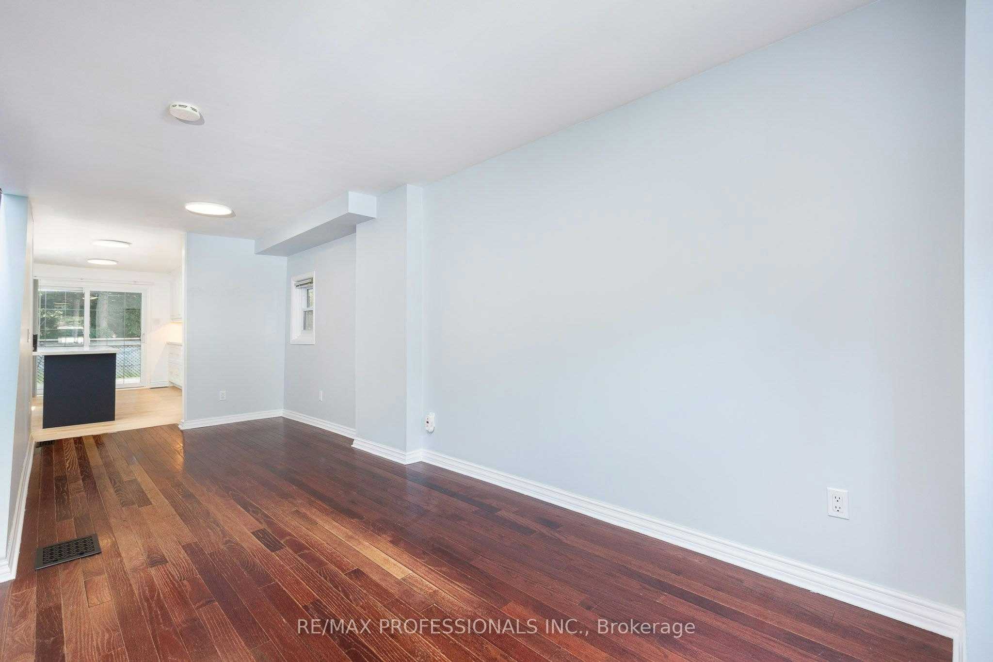 4 Runnymede Road, Toronto, ON, M6S 2Y2 - 7