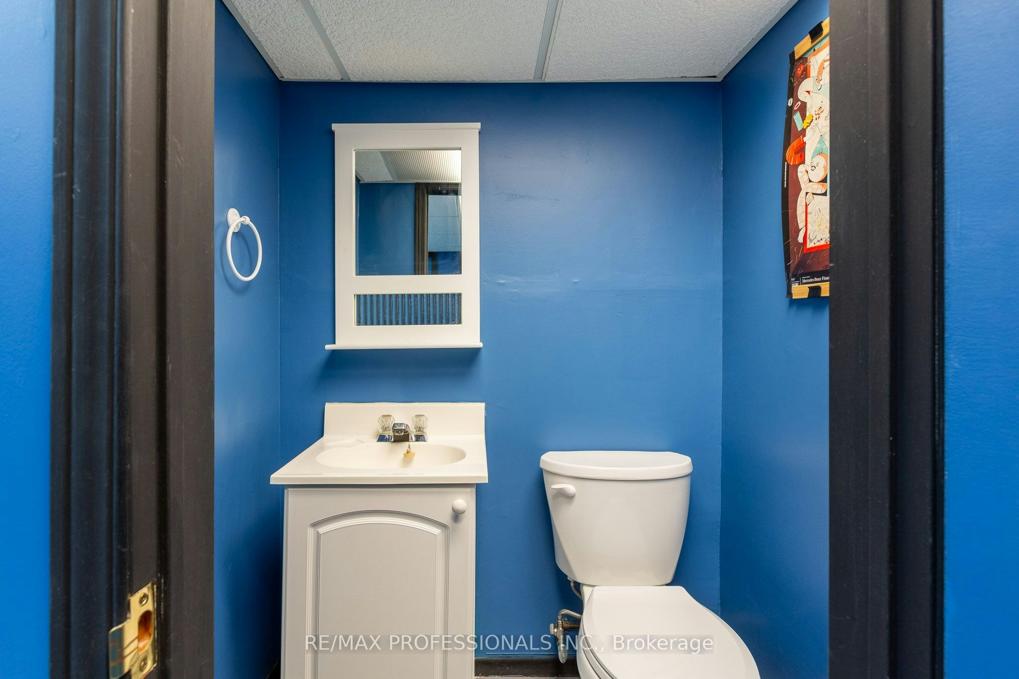 4 Runnymede Road, Toronto, ON, M6S 2Y2 - 32