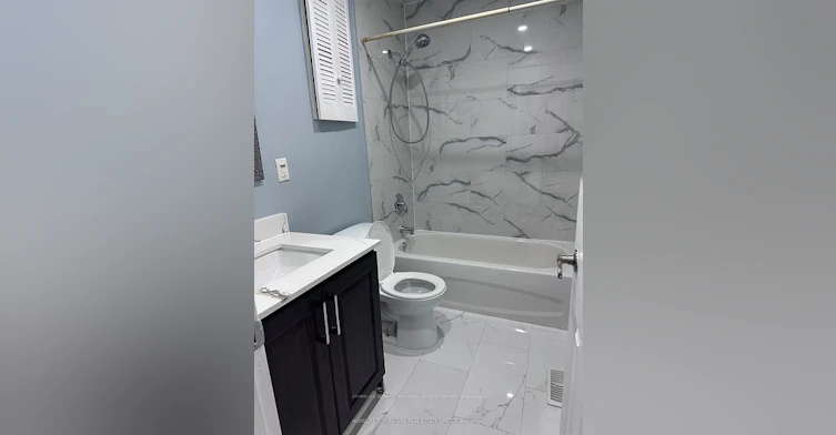 10 Aloma (Upper Level) Crescent, Brampton, ON, L6T 2N9 - 10