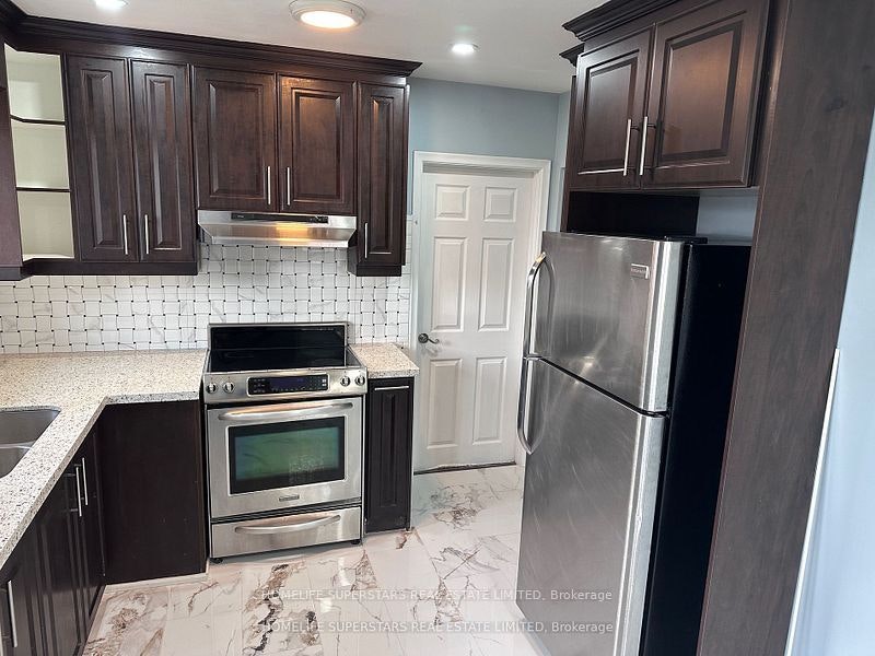 10 Aloma (Upper Level) Crescent, Brampton, ON, L6T 2N9 - 5