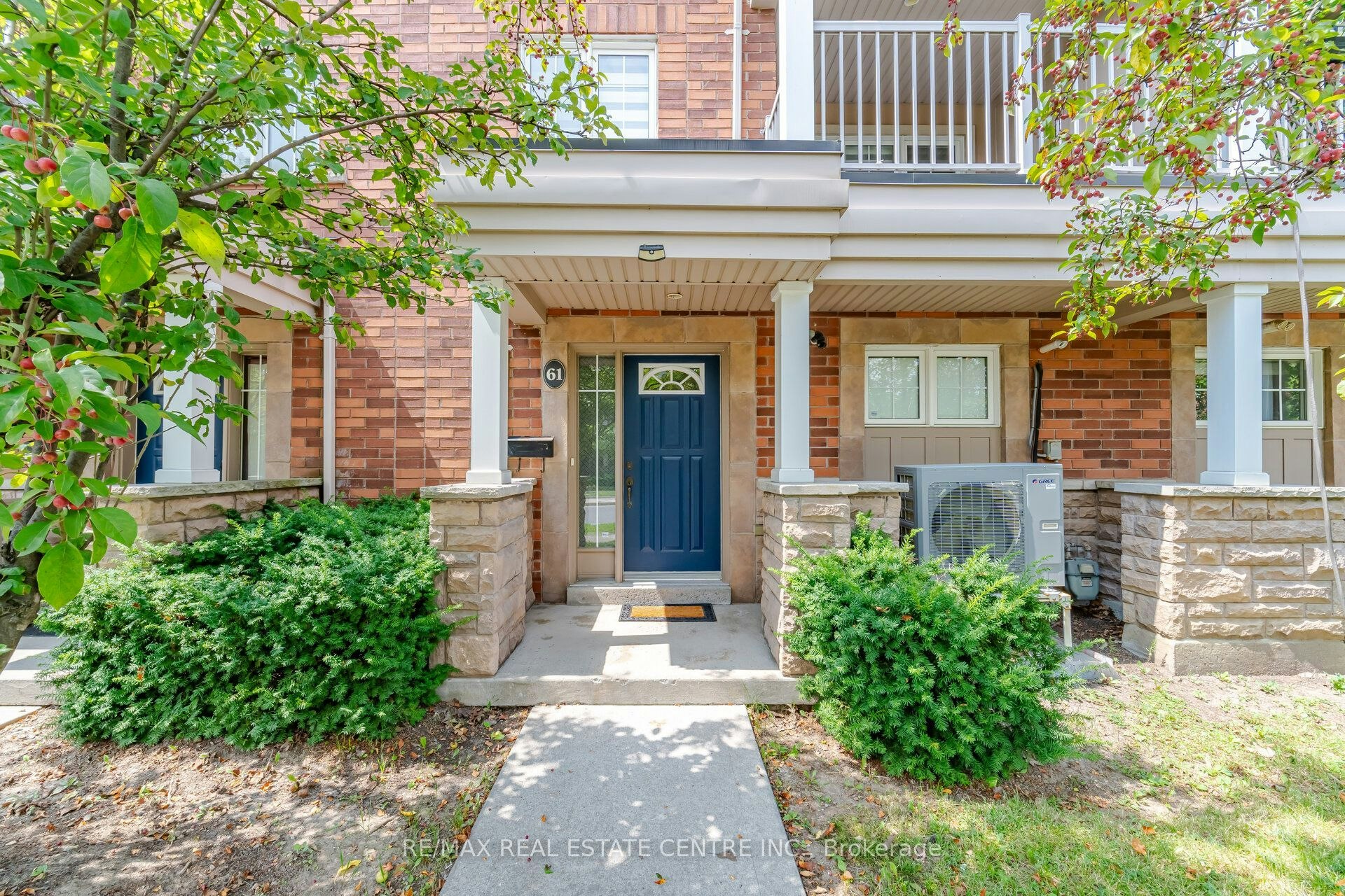 61-375 Cook Road, Toronto, ON, M3J 3T6