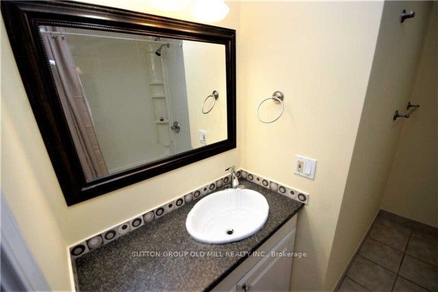 232 Aldercrest Road, Toronto, ON, M8W 4J7 - 7