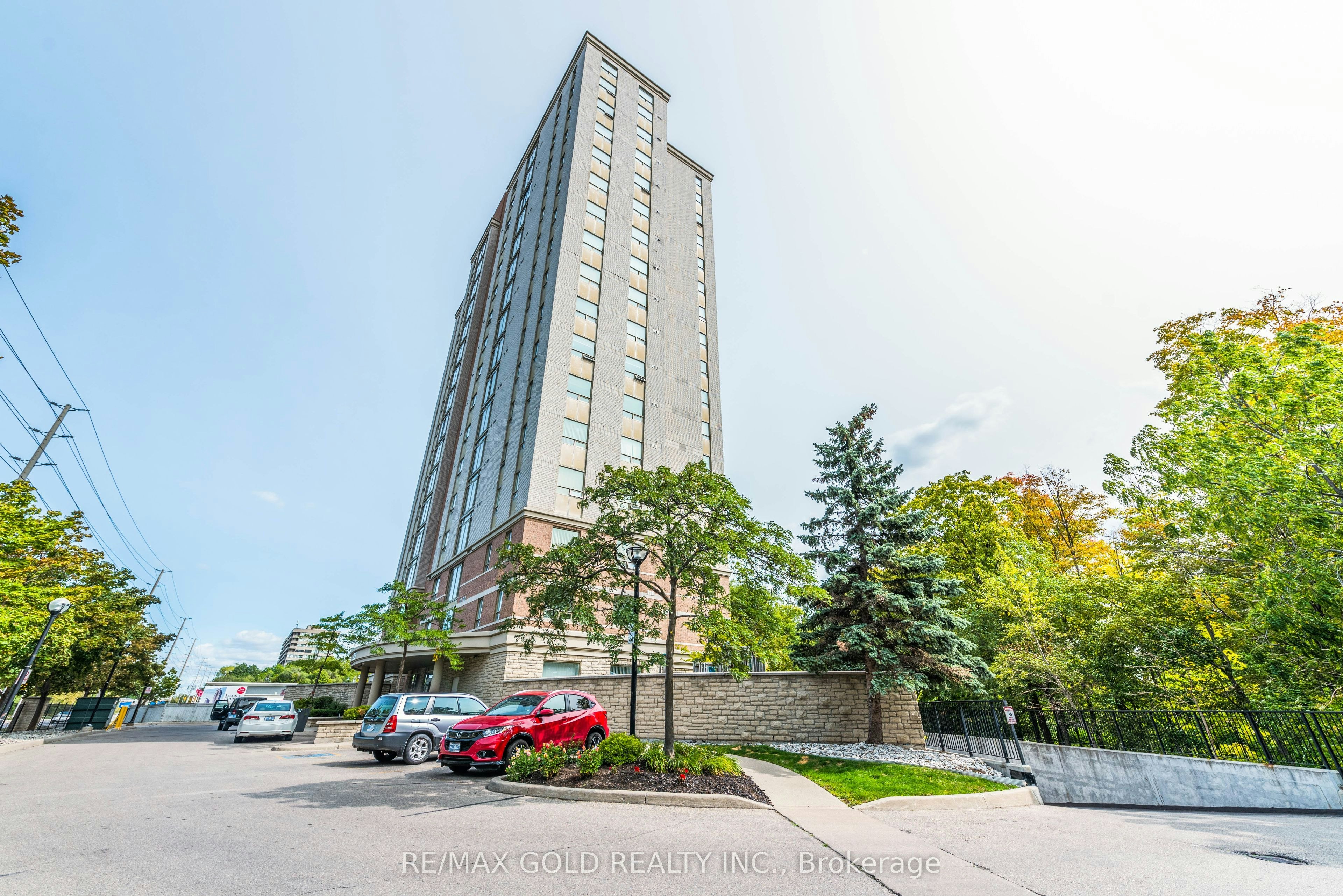 1003-200 Burnhamthorpe Road, Mississauga, ON, L5A 4L4