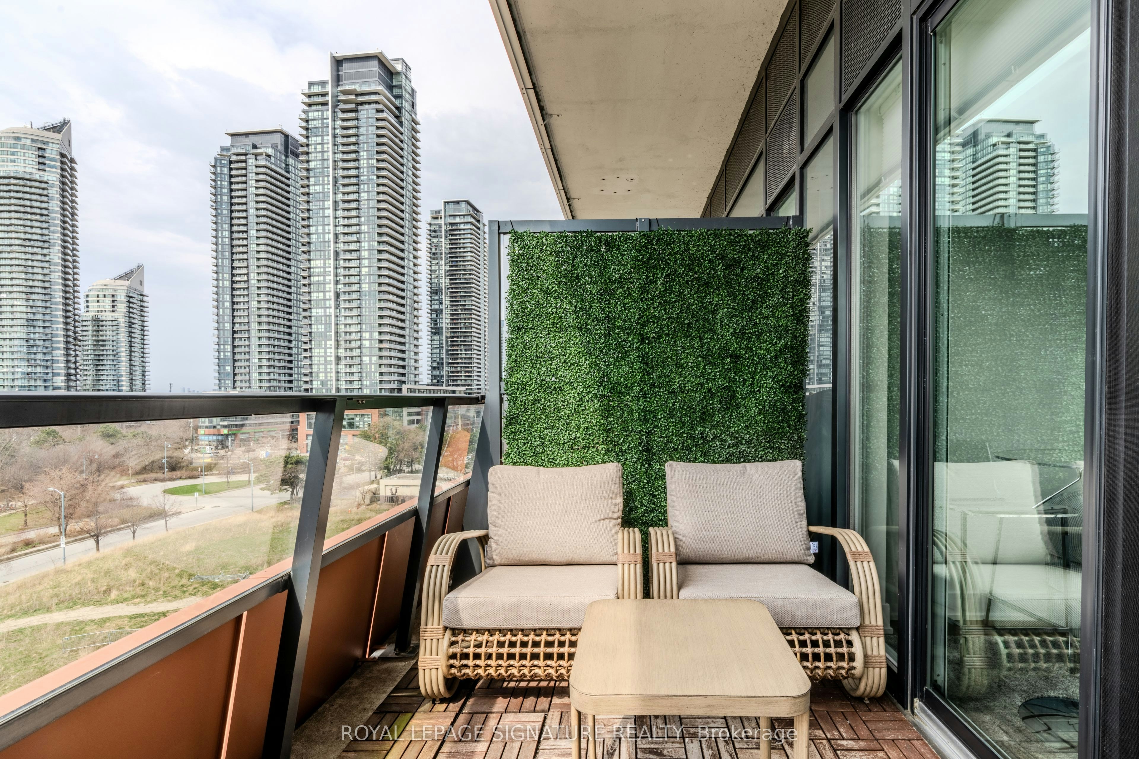 515-20 Shore Breeze Drive, Toronto, ON, M8V 1A1 - 19