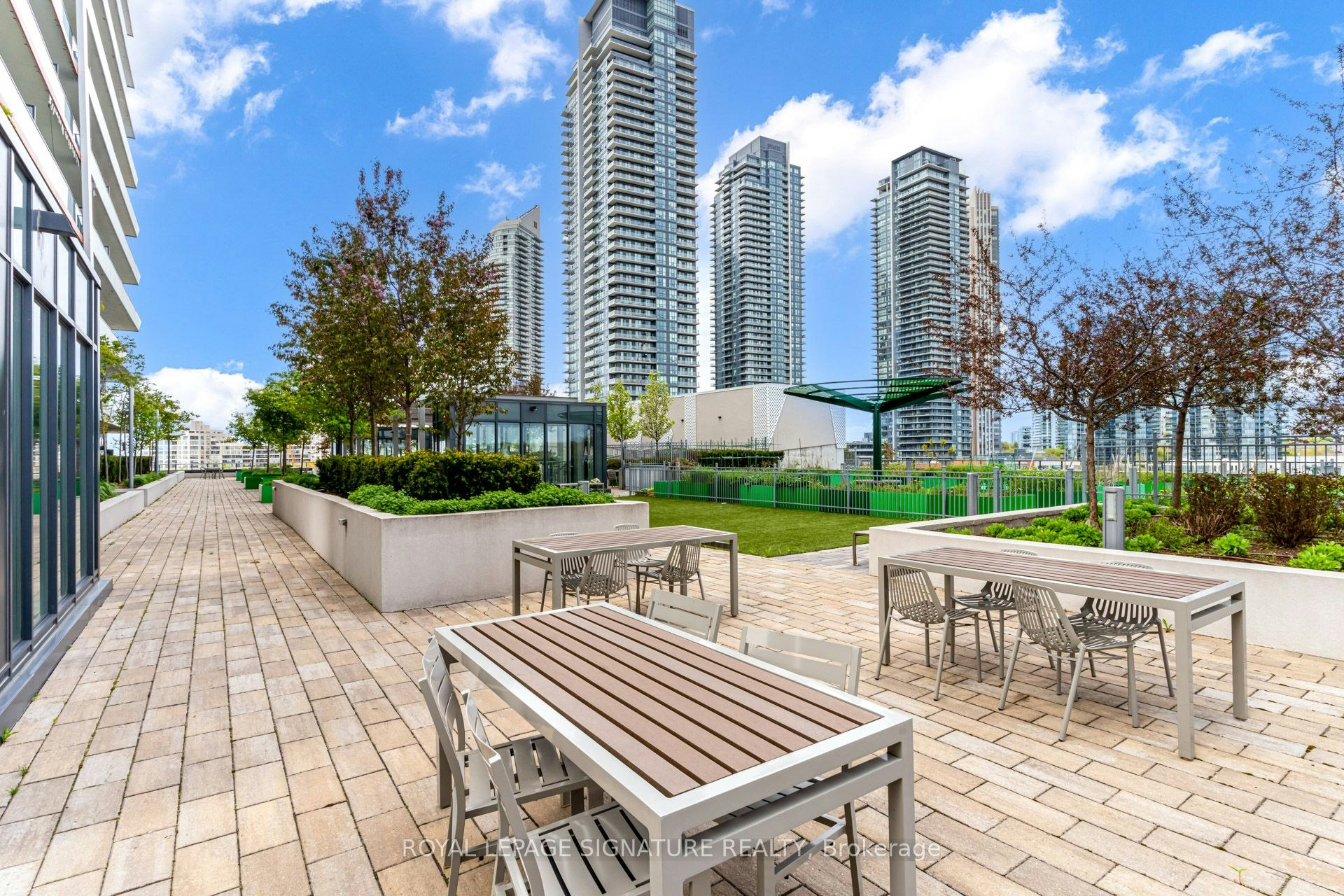 515-20 Shore Breeze Drive, Toronto, ON, M8V 1A1 - 31