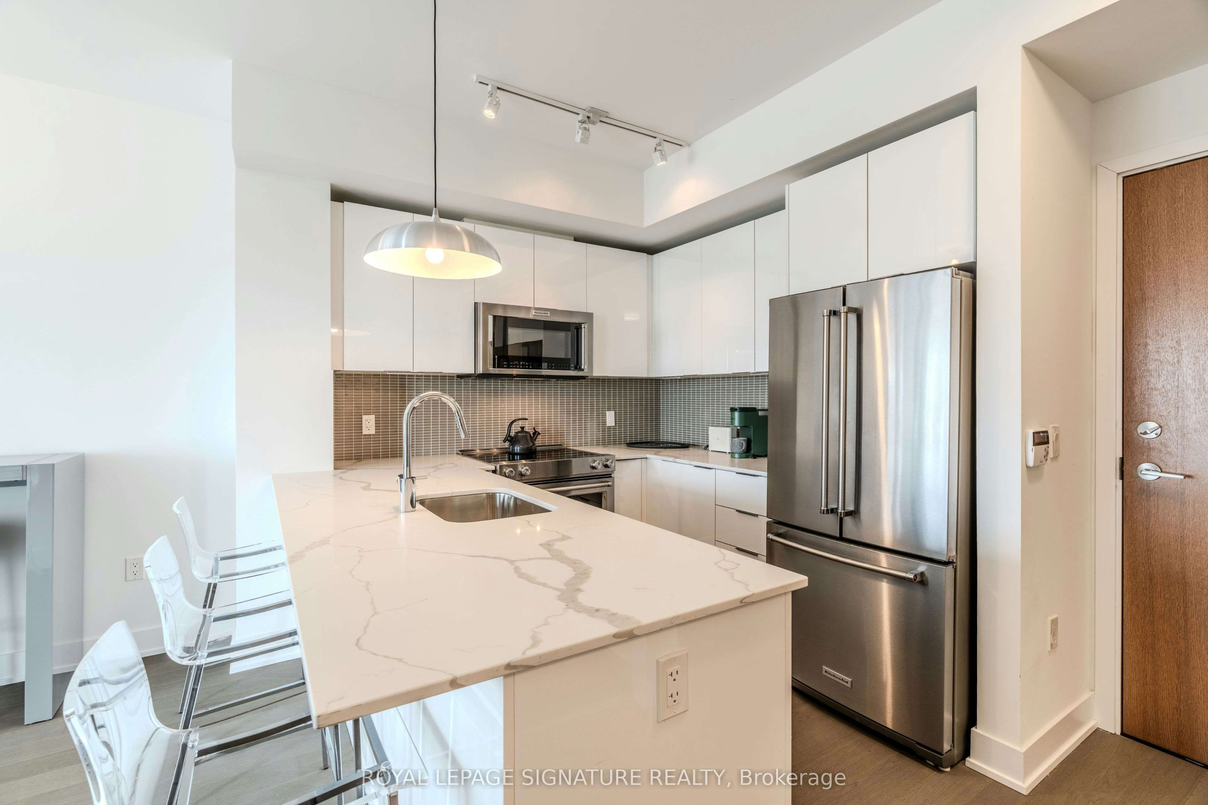 515-20 Shore Breeze Drive, Toronto, ON, M8V 1A1 - 8
