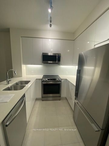 514-50 Thomas Riley Road, Toronto, ON, M9B 0C5 - 5