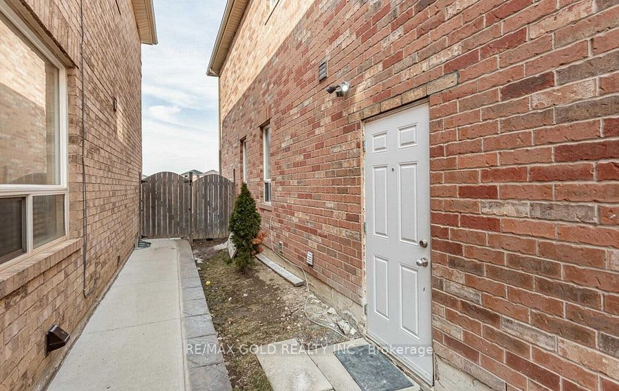 20 Owens Road, Brampton, ON, L6X 0S1 - 19