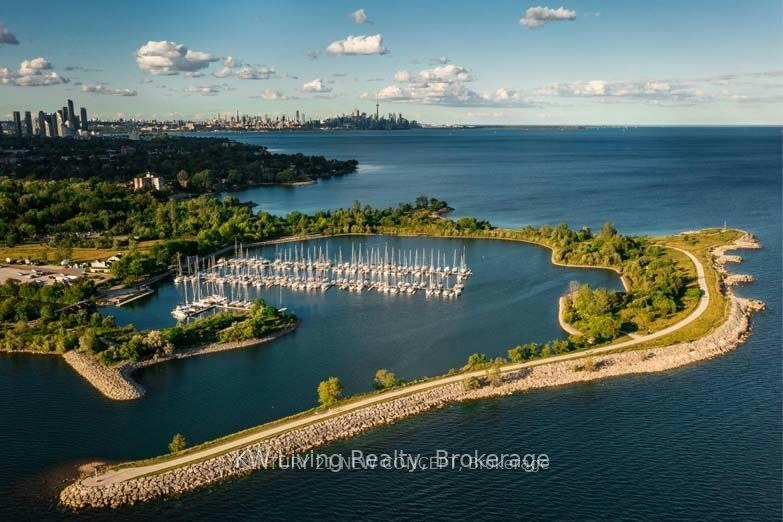 4-55B Long Branch Avenue, Toronto, ON, M8W 3J1 - 14