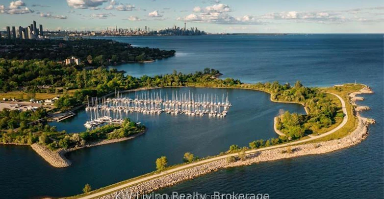 4-55B Long Branch Avenue, Toronto, ON, M8W 3J1 - 14
