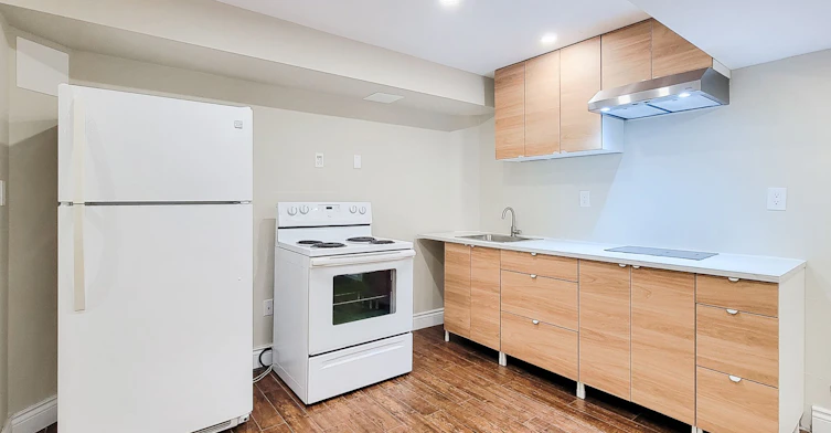 Lower-320 Leiterman Drive, Milton, ON, L9T 8E7 - 4
