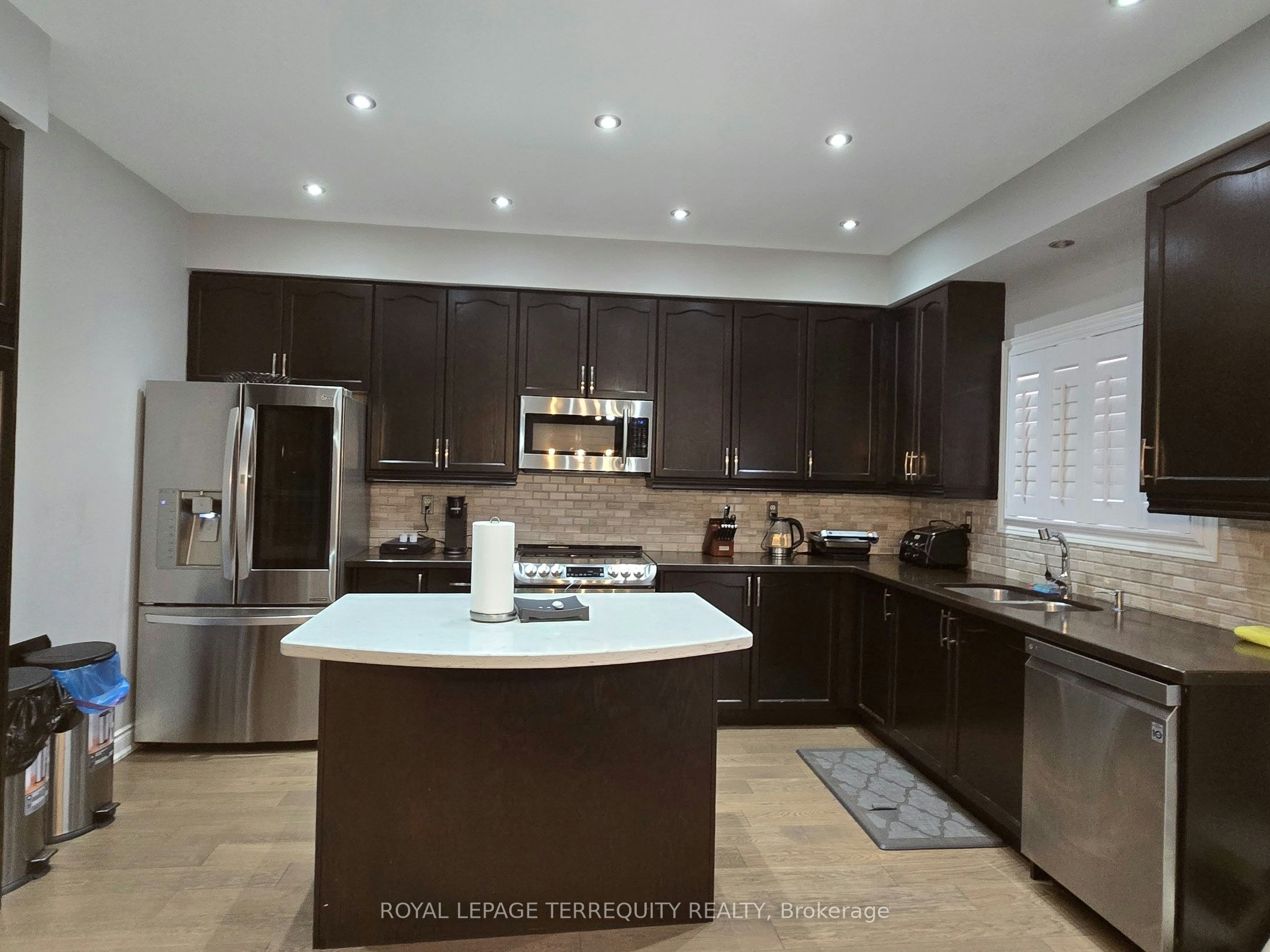 5138 Ancient Stone Avenue, Mississauga, ON, L5M 8A9 - 10