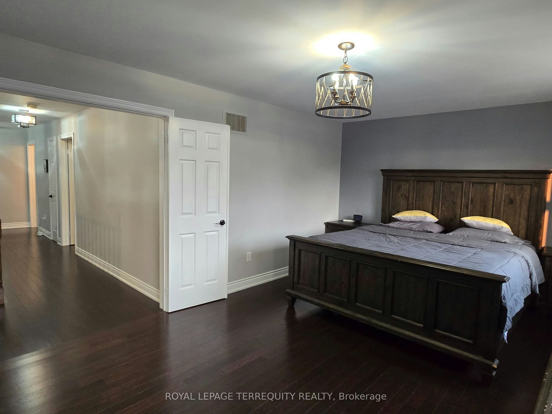 5138 Ancient Stone Avenue, Mississauga, ON, L5M 8A9 - 18