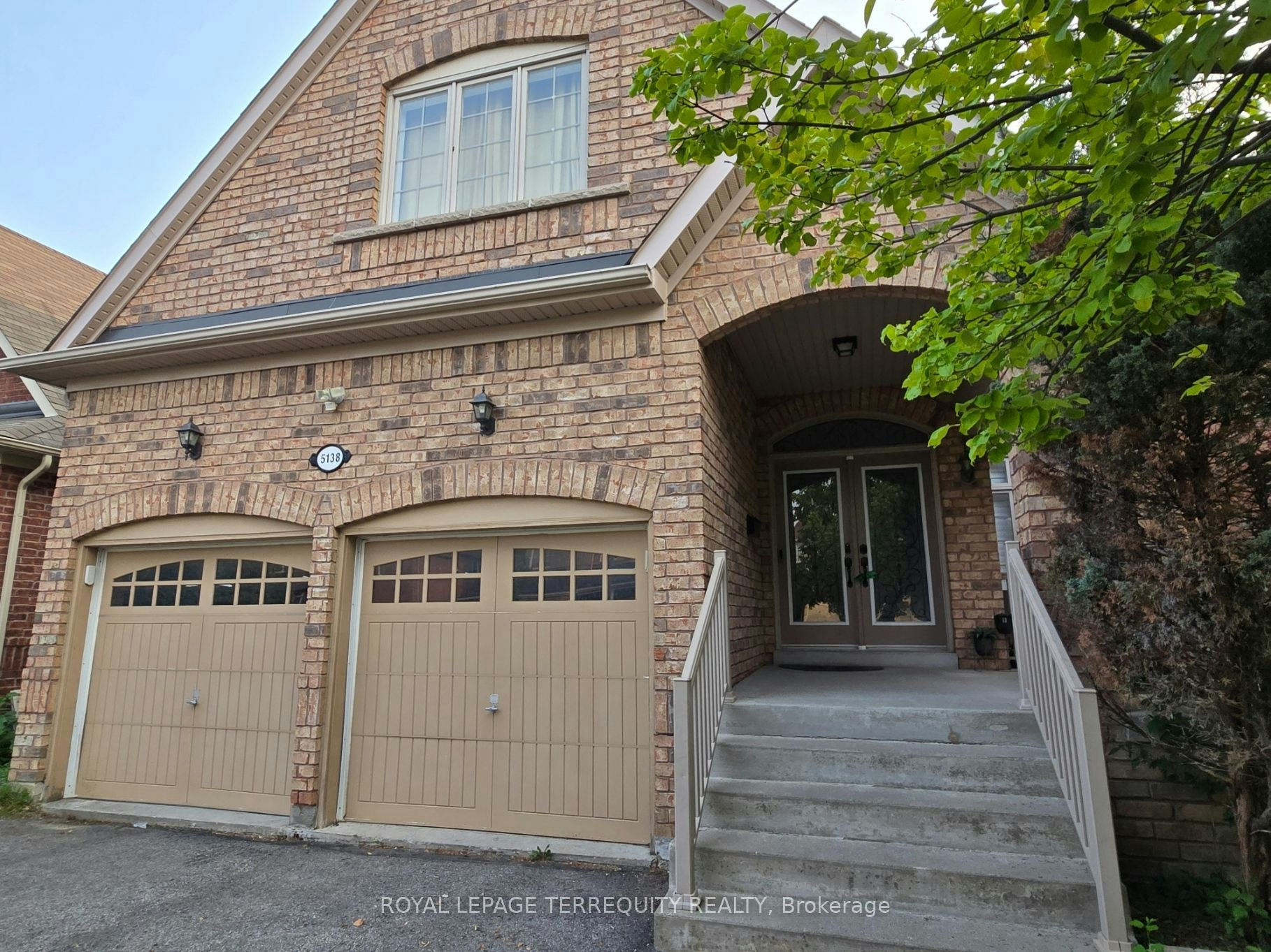 5138 Ancient Stone Avenue, Mississauga, ON, L5M 8A9 - 3