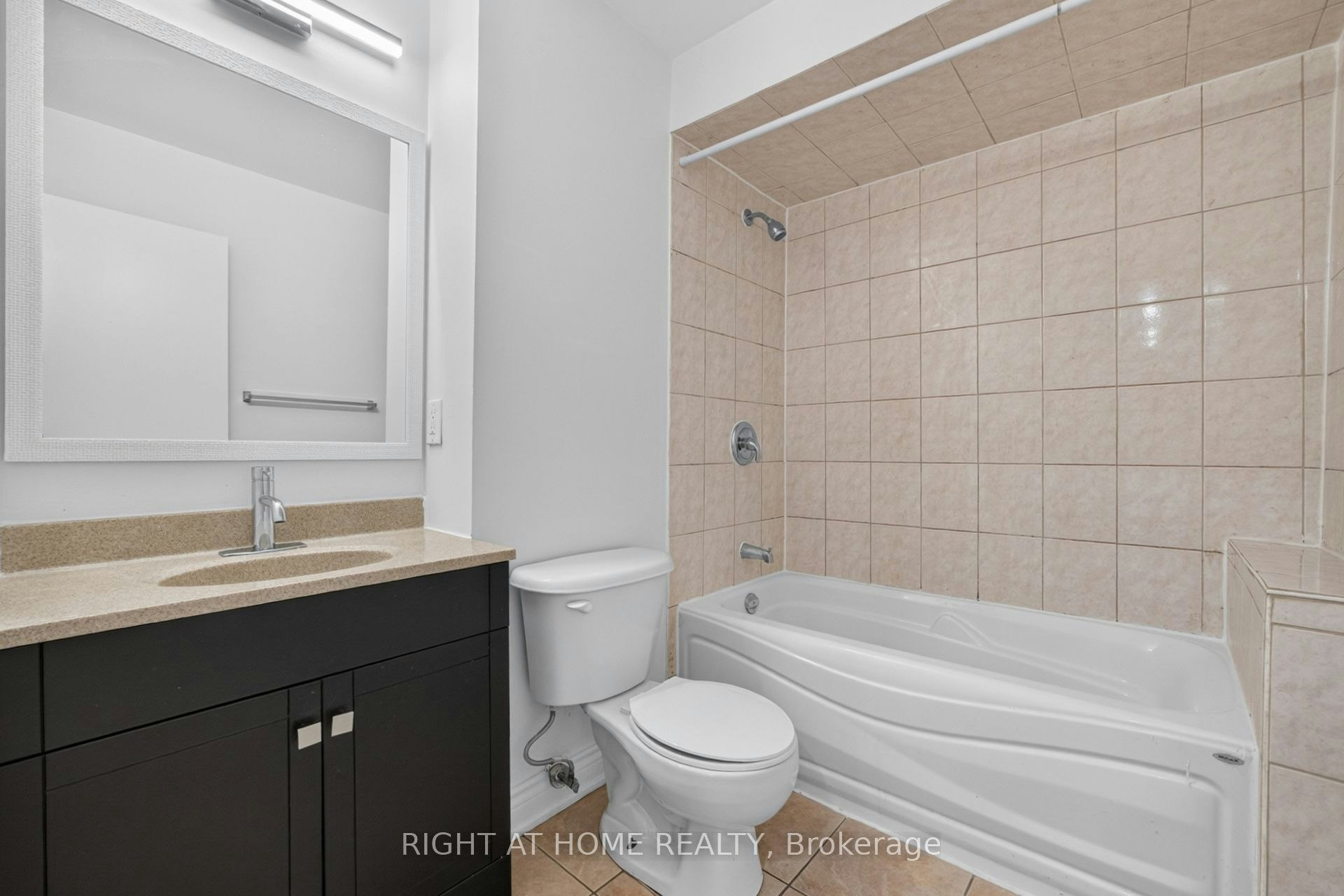 5-2605 Woodchester Drive, Mississauga, ON, L5K 2E3 - 20