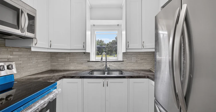 5-2605 Woodchester Drive, Mississauga, ON, L5K 2E3 - 9