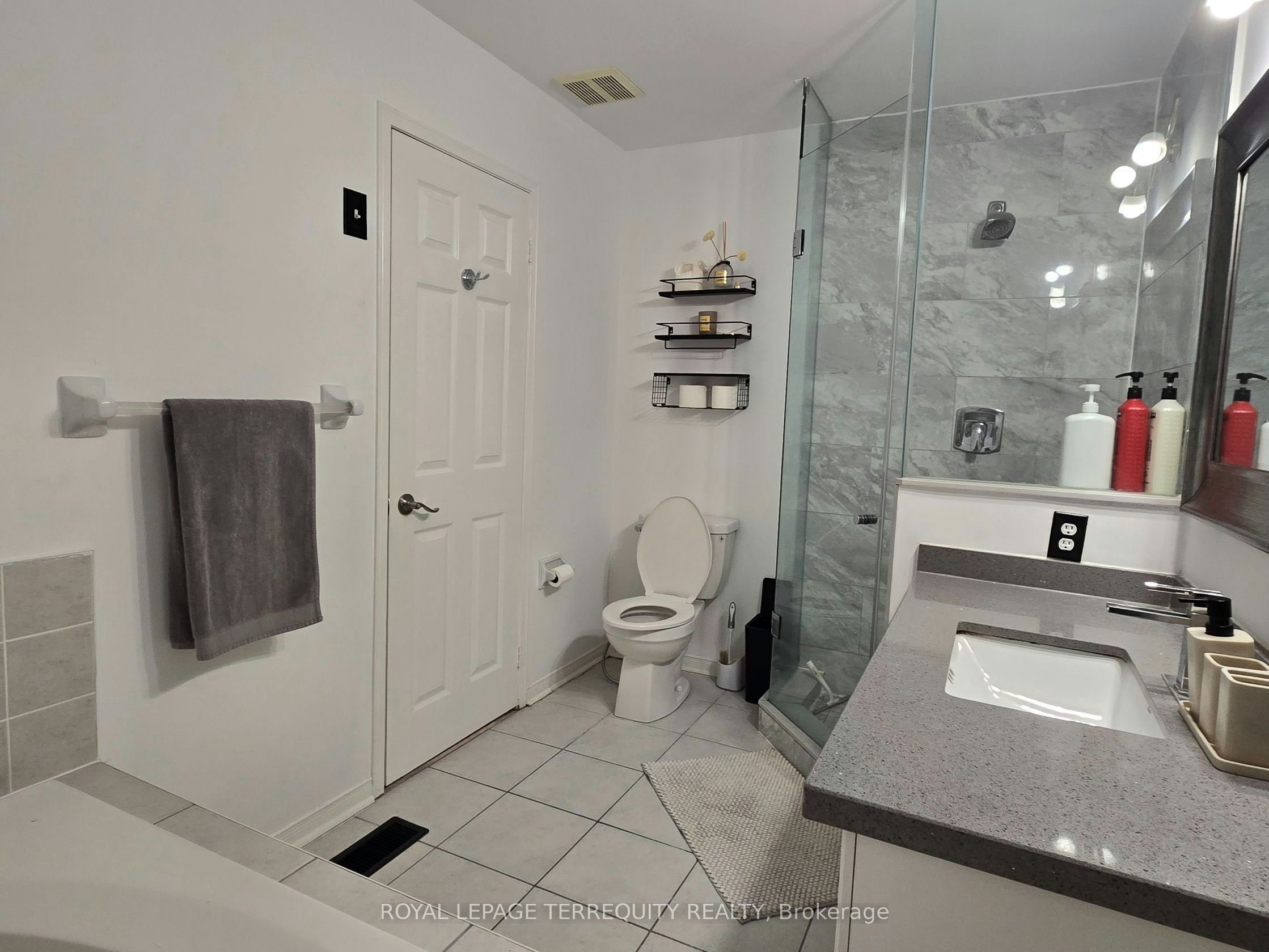 7155 Lowville Heights, Mississauga, ON, L5N 8M2 - 18