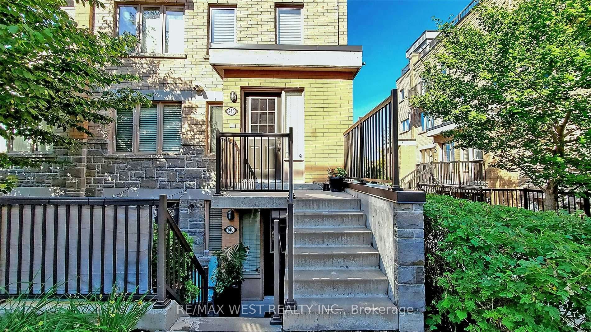 240-10 Foundry Avenue, Toronto, ON, M6H 0A6 - 2
