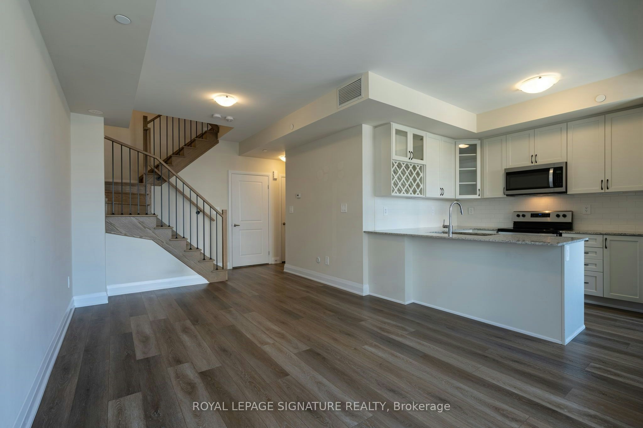 108-1585 Rose Way, Milton, ON, L9E 1N4 - 6