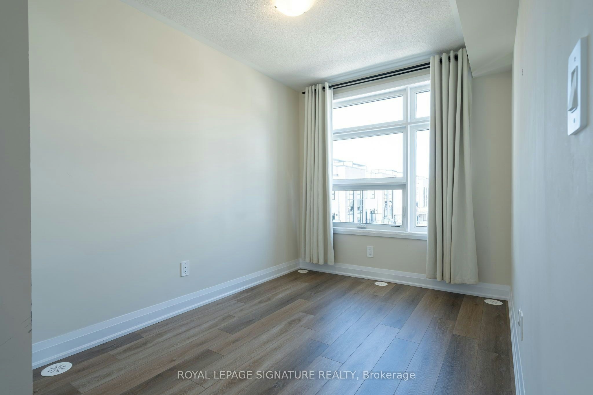 108-1585 Rose Way, Milton, ON, L9E 1N4 - 30