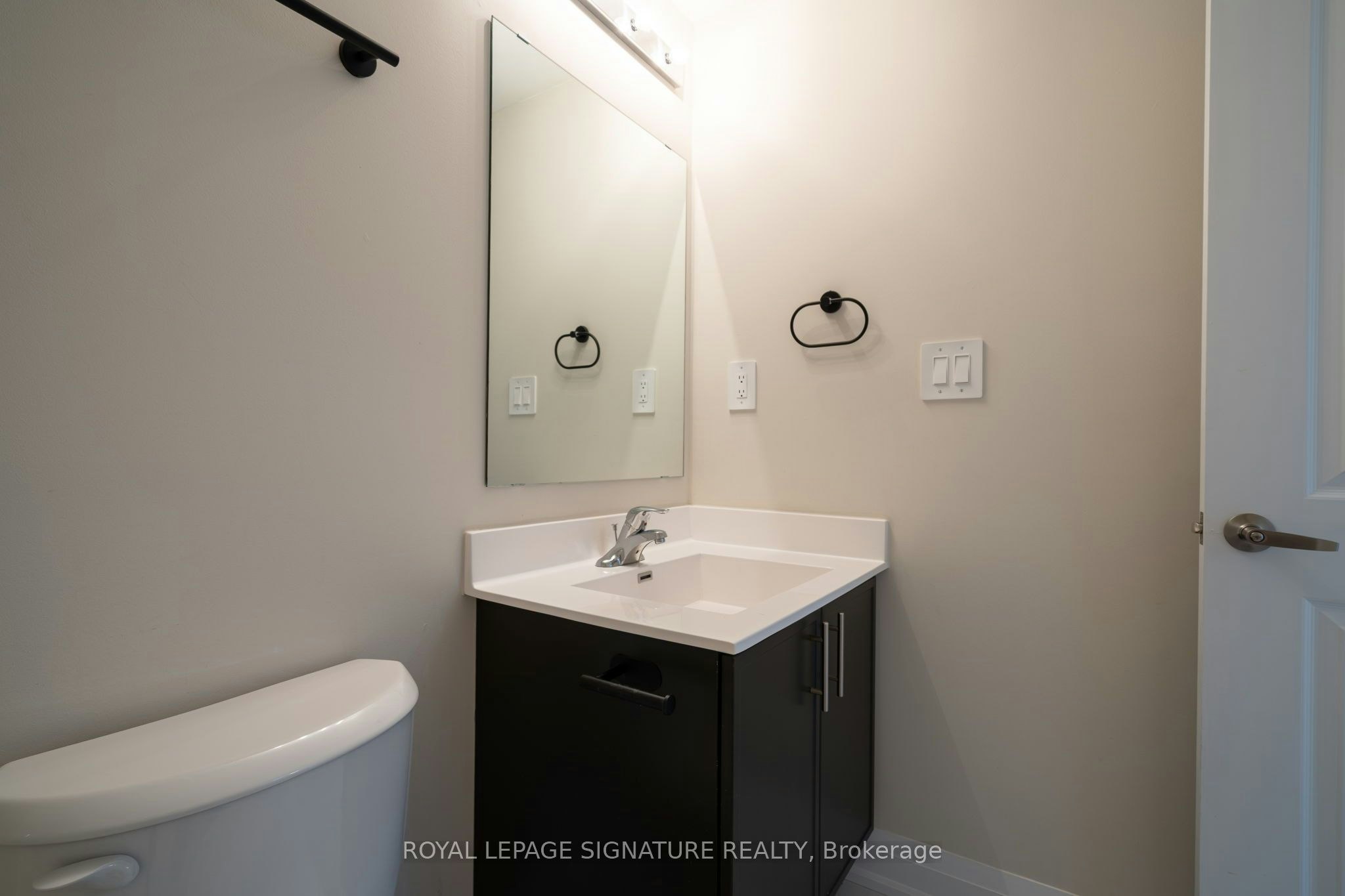 108-1585 Rose Way, Milton, ON, L9E 1N4 - 25