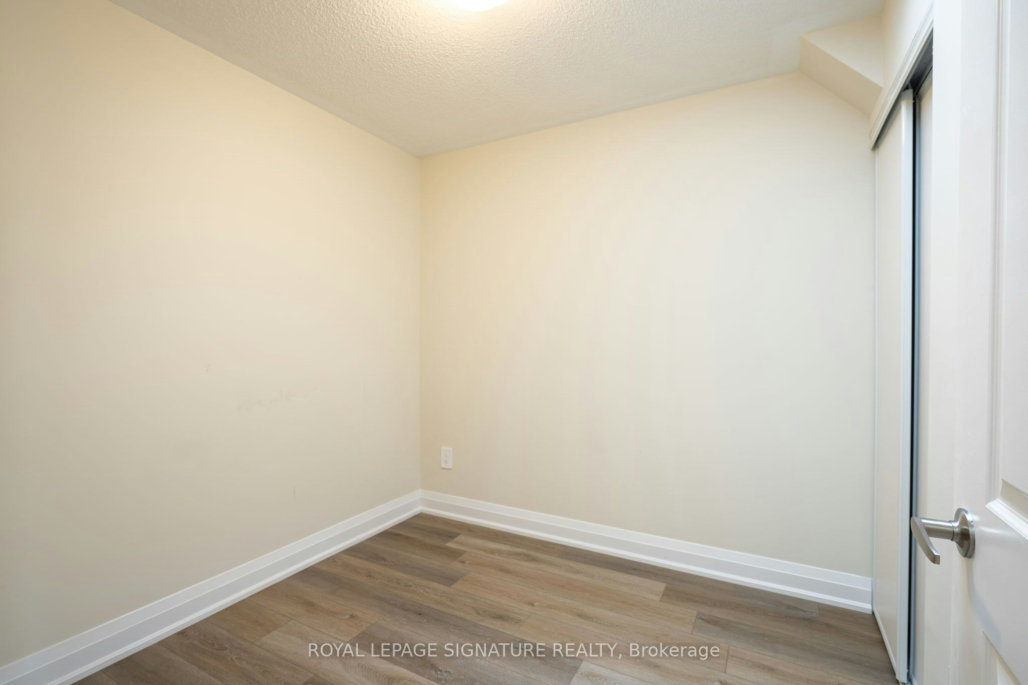 108-1585 Rose Way, Milton, ON, L9E 1N4 - 26