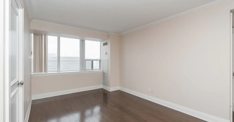 817-2737 Keele Street, Toronto, ON, M3M 2E9 - 6