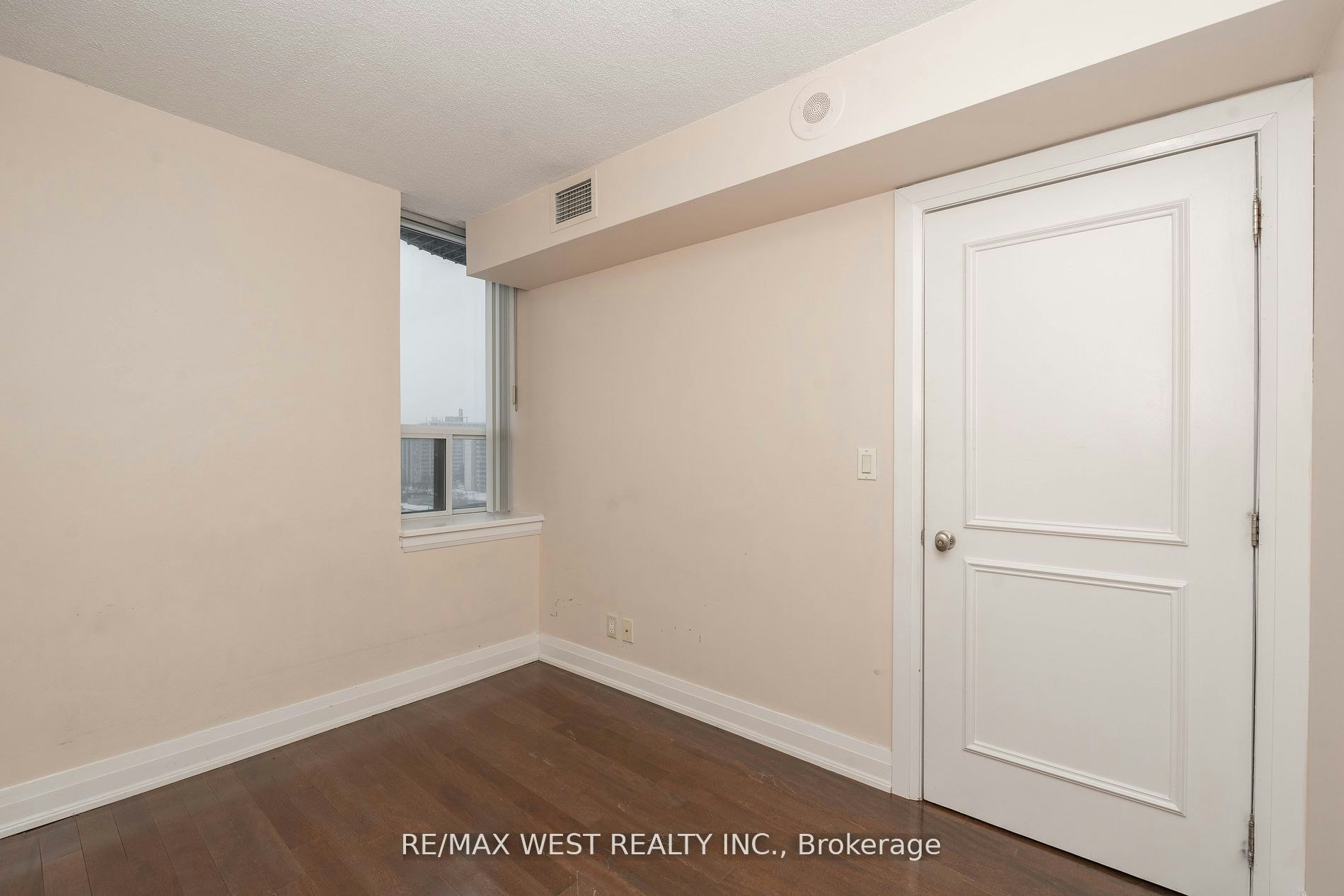 817-2737 Keele Street, Toronto, ON, M3M 2E9 - 19