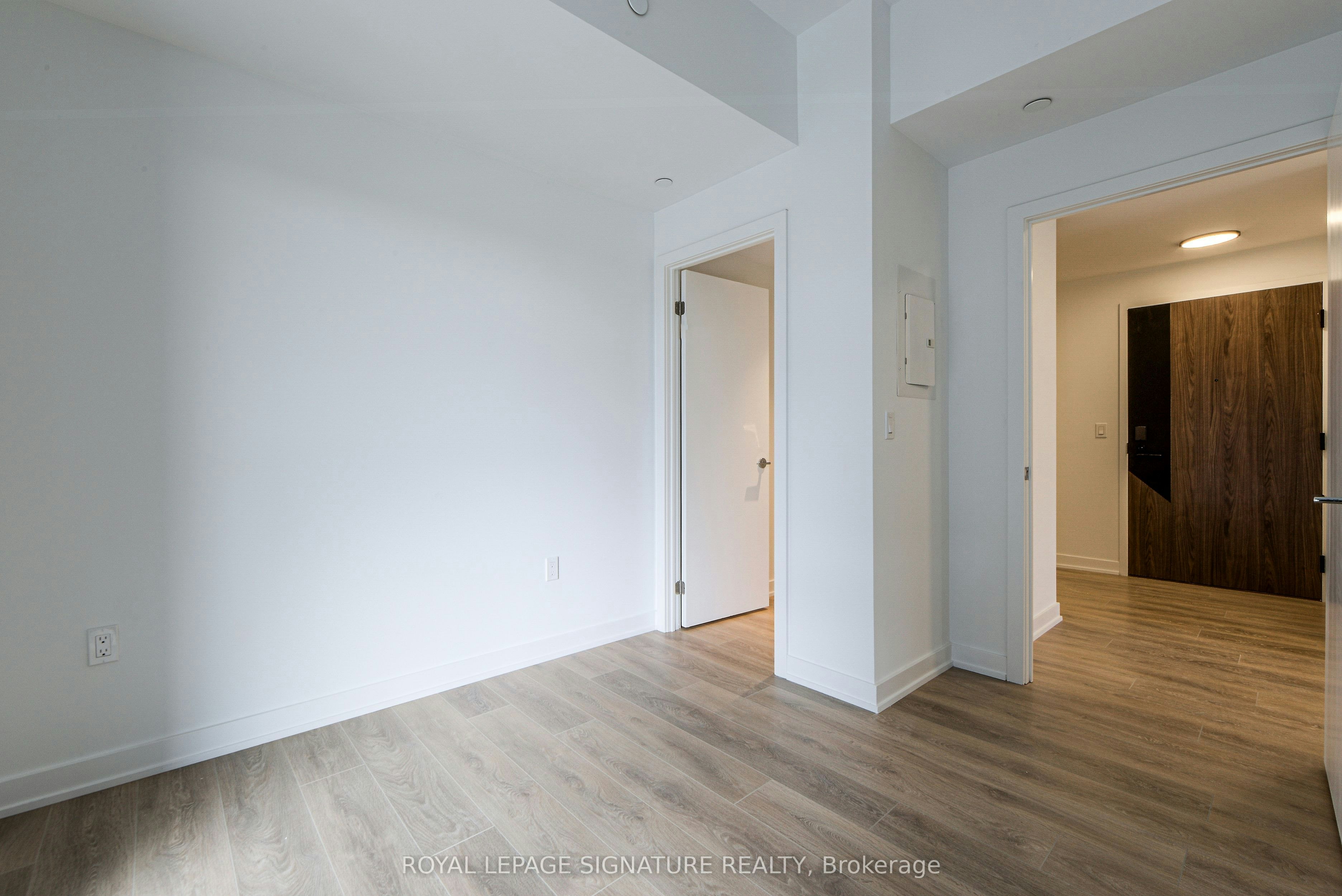 505-1037 The Queensway N/A, Toronto, ON, M8Z 0H5 - 11
