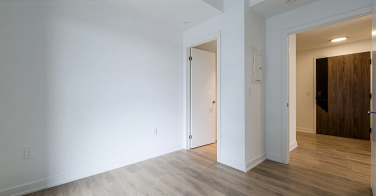 505-1037 The Queensway N/A, Toronto, ON, M8Z 0H5 - 11