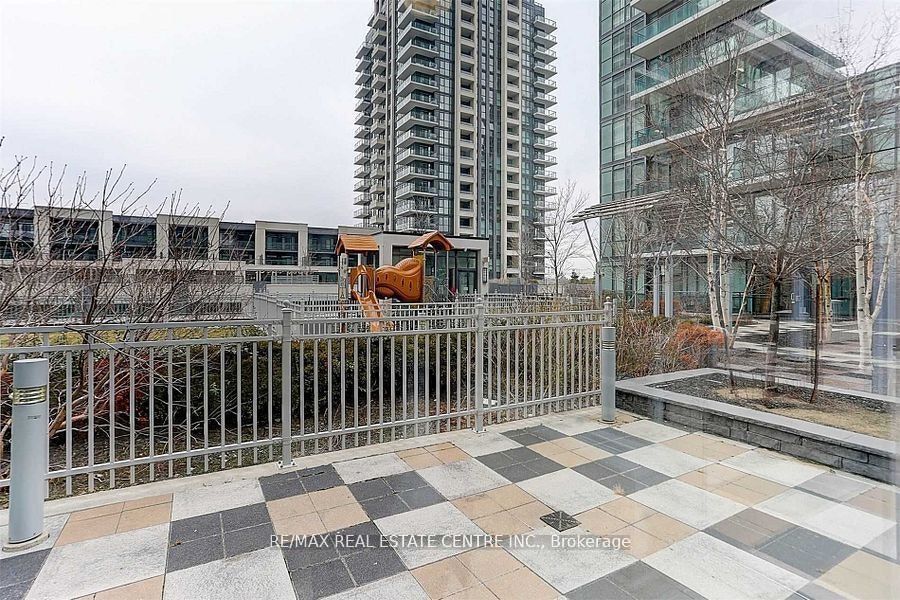 2104-4070 Confederation Parkway, Mississauga, ON, L5B 0E9 - 32