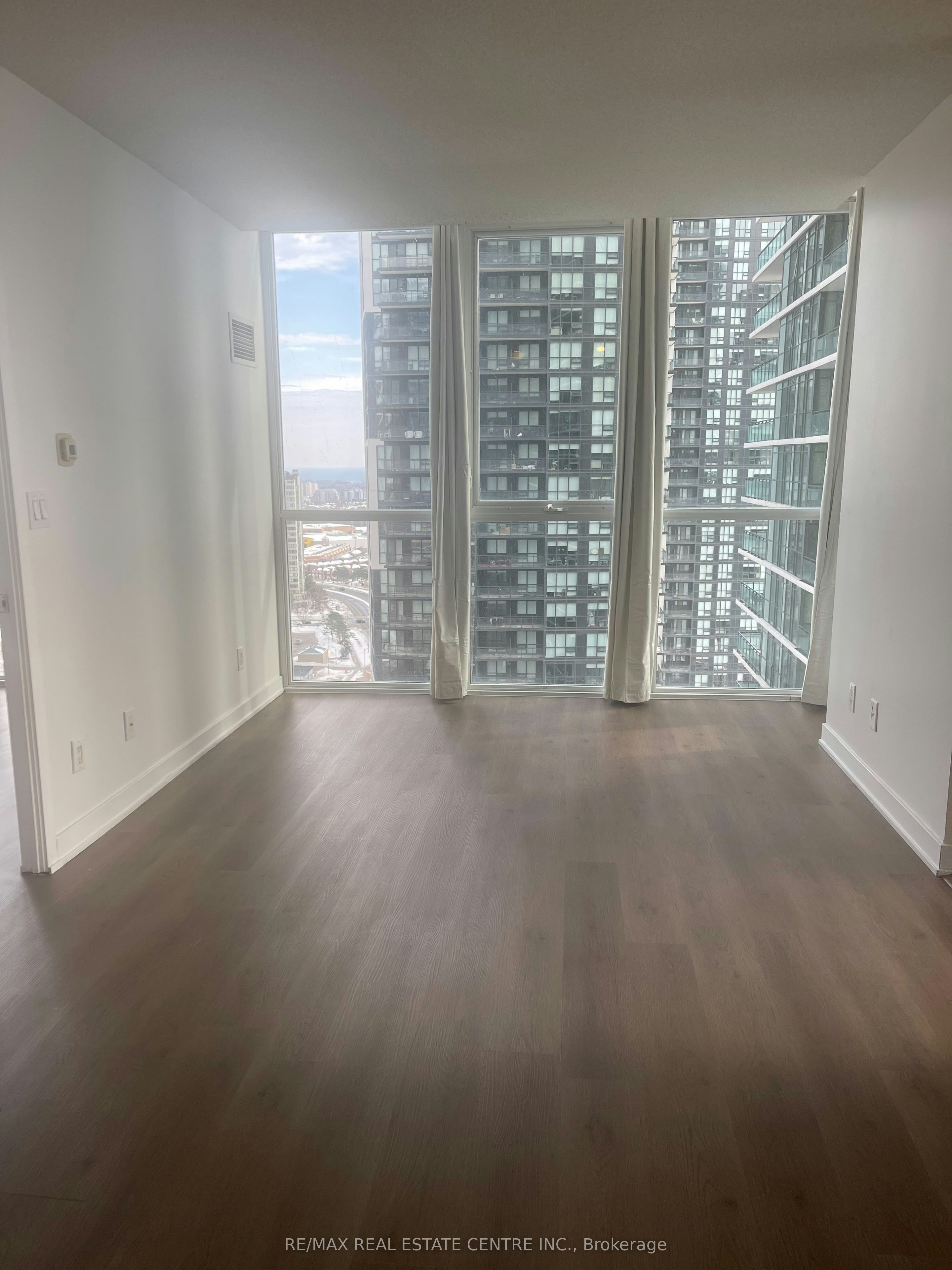 2104-4070 Confederation Parkway, Mississauga, ON, L5B 0E9 - 6