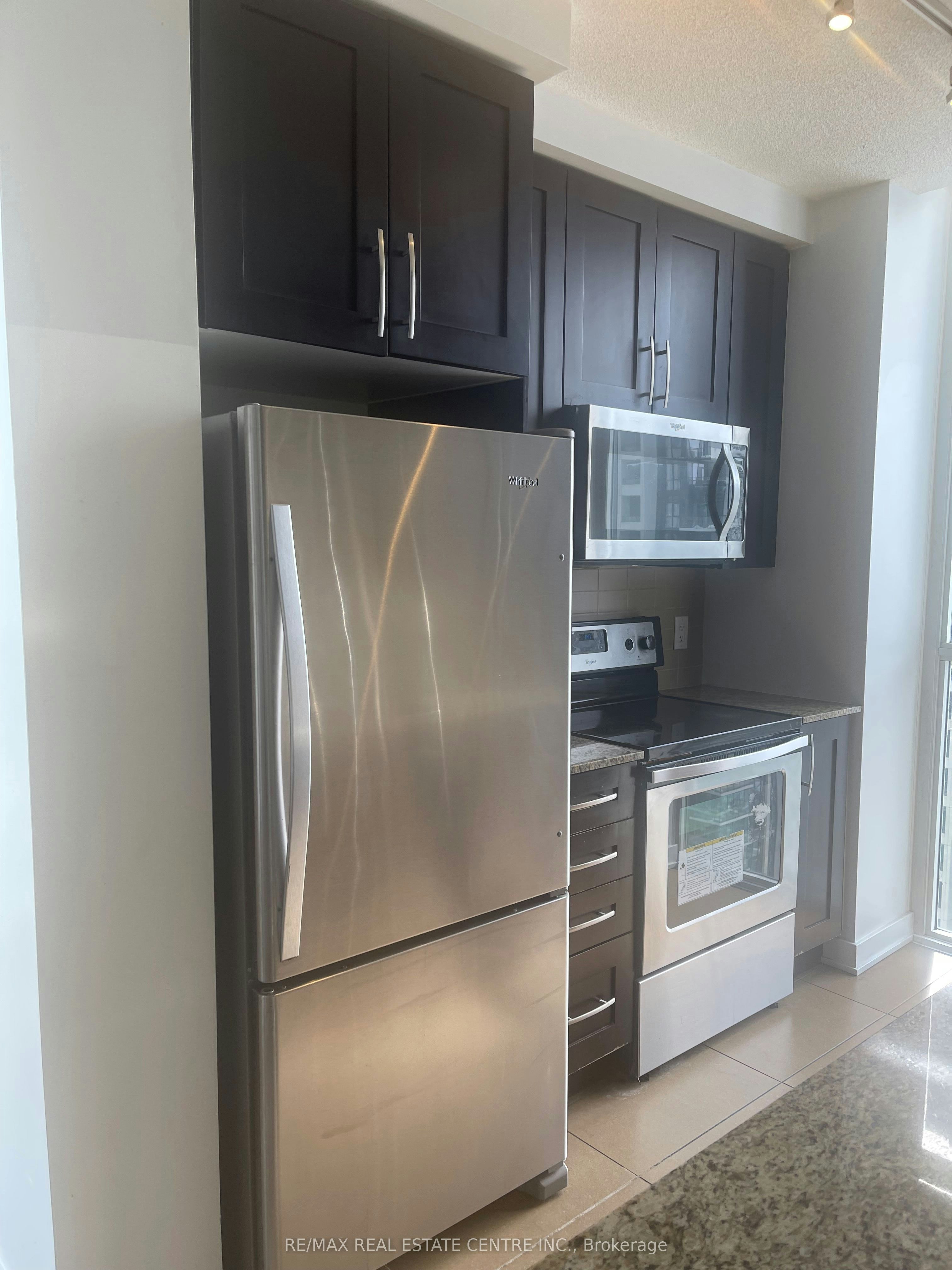2104-4070 Confederation Parkway, Mississauga, ON, L5B 0E9 - 18