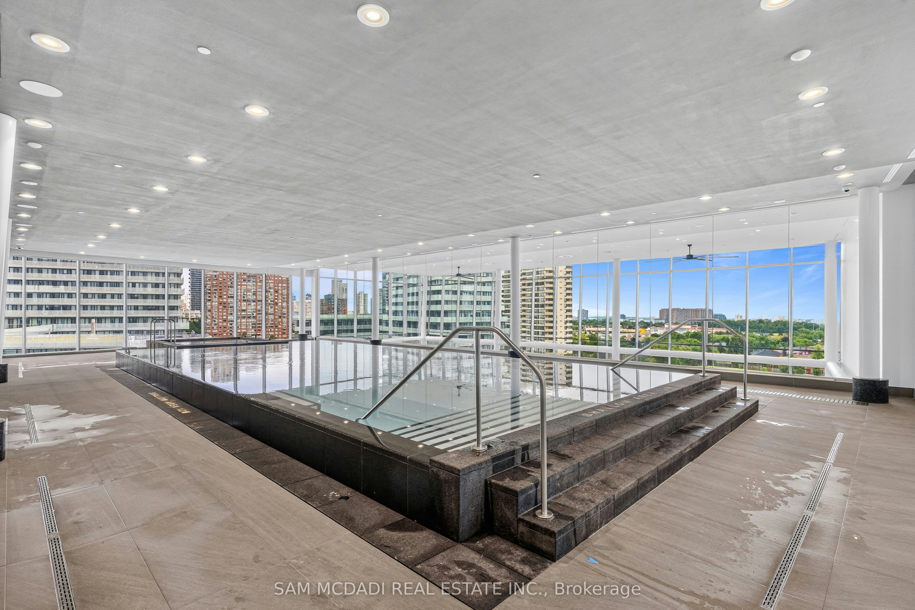 6606-448 Burnhamthorpe Road, Mississauga, ON, L5B 0R4 - 26