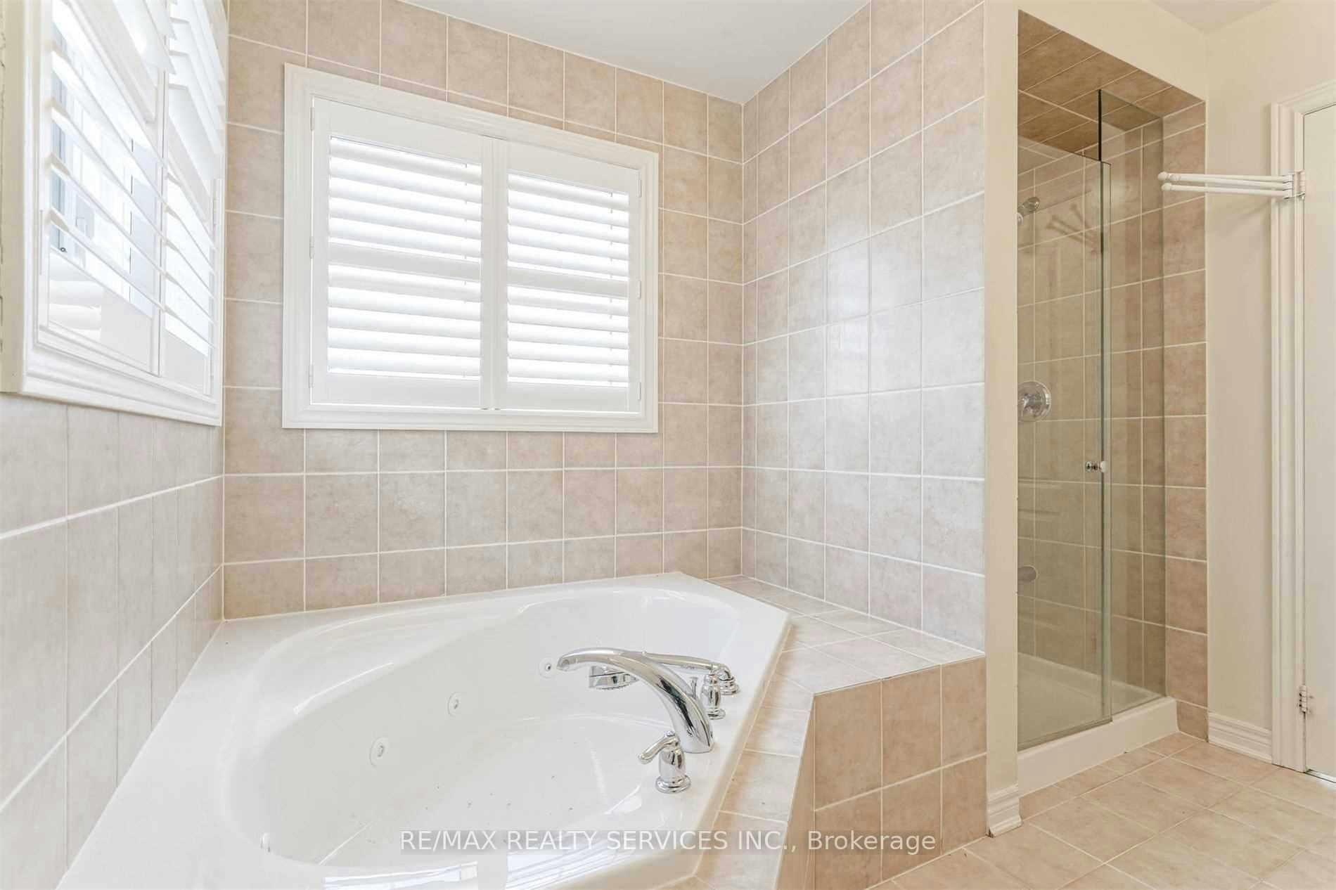 Upper-3 Coolwater Drive, Brampton, ON, L6R 0X7 - 15