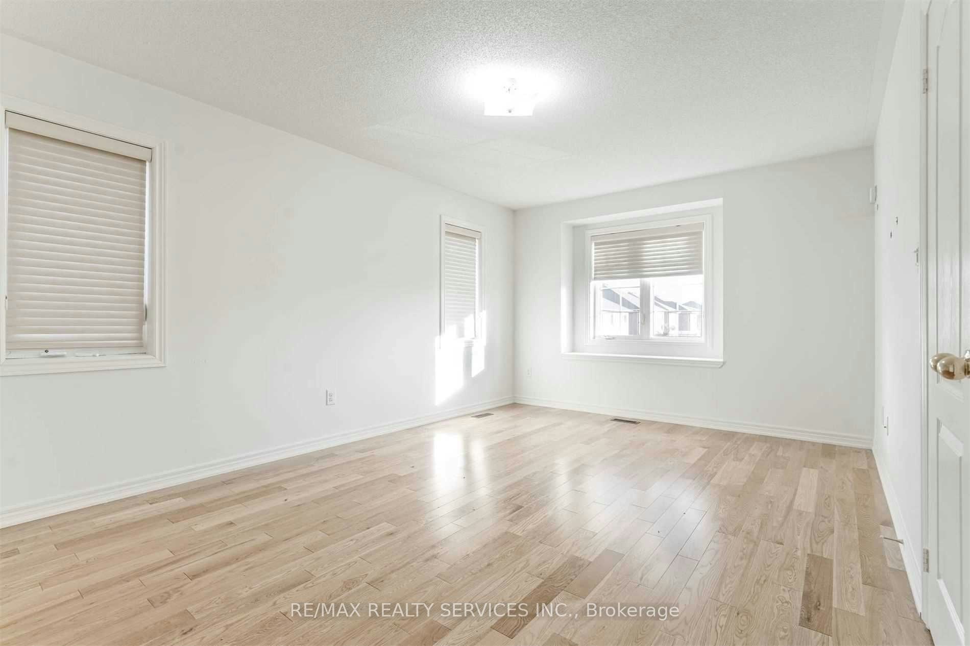 Upper-3 Coolwater Drive, Brampton, ON, L6R 0X7 - 11
