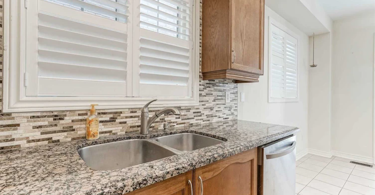 Upper-3 Coolwater Drive, Brampton, ON, L6R 0X7 - 8