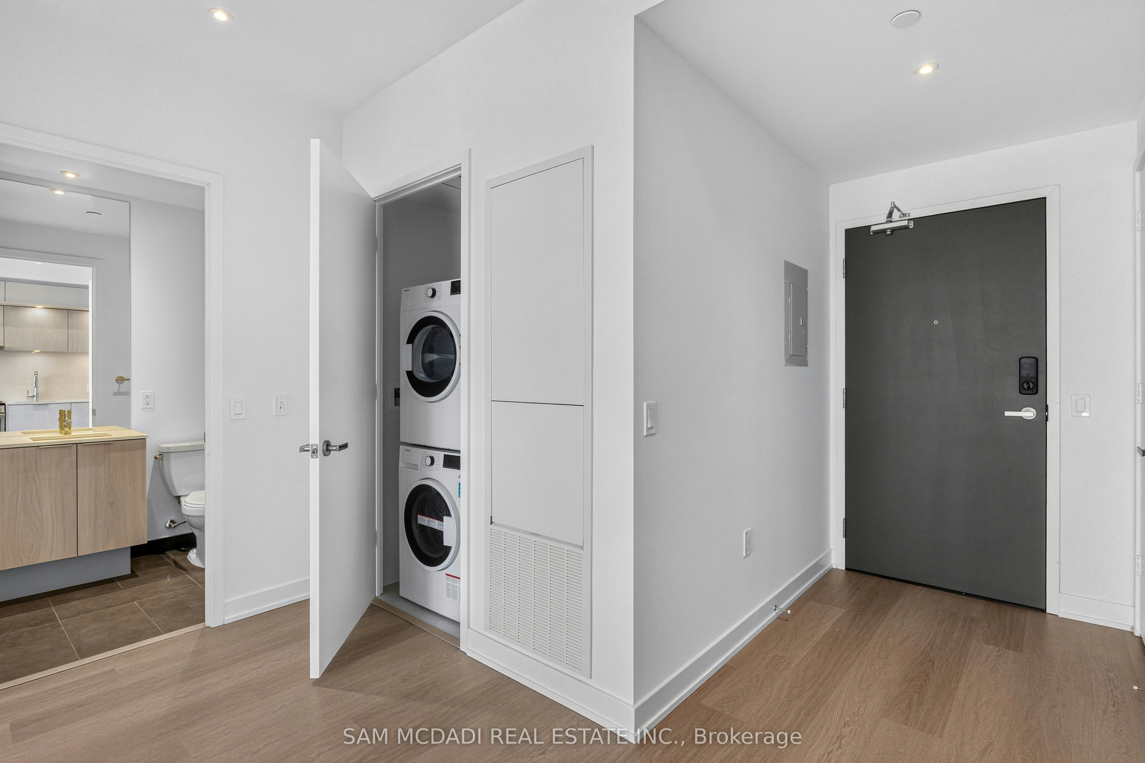 5304-448 Burnhamthorpe Road, Mississauga, ON, L5B 0R4 - 4