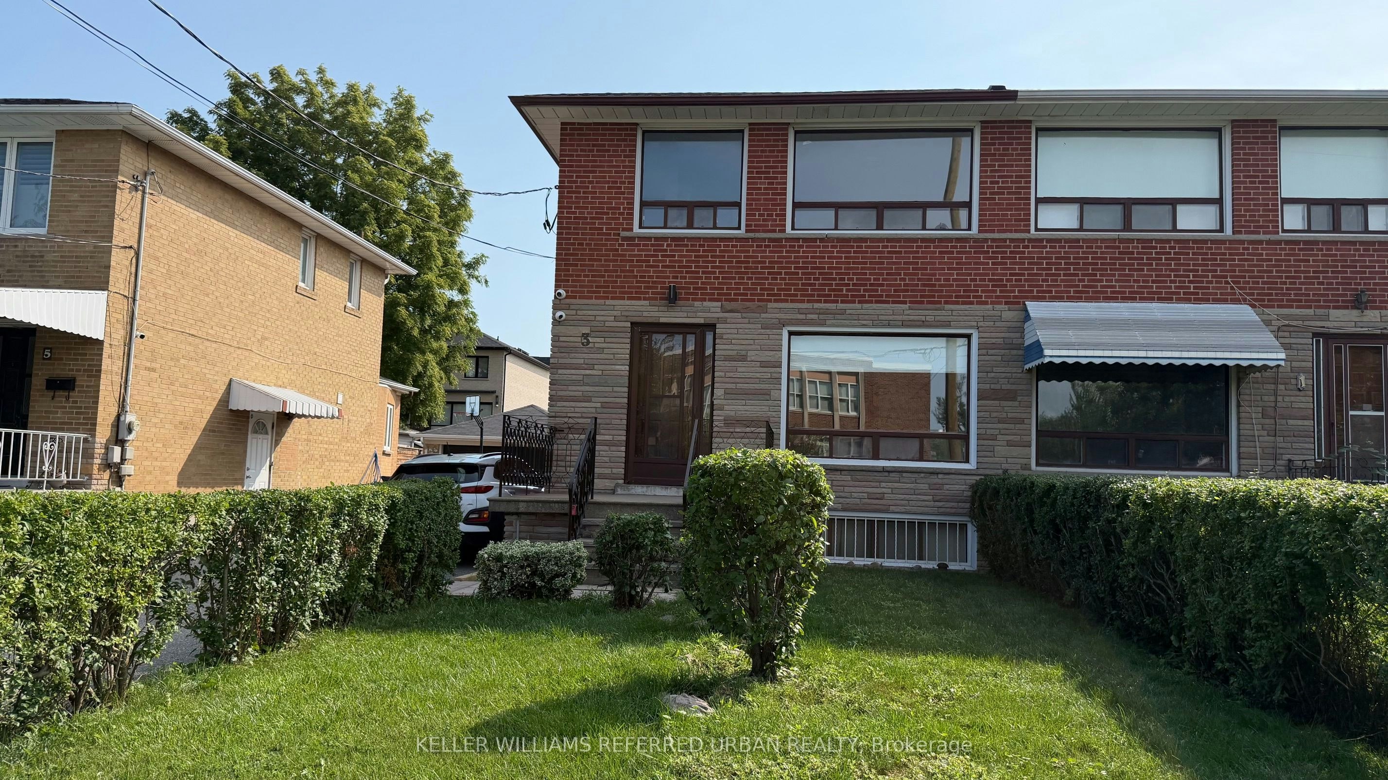 3 Duckworth Street, Toronto, ON, M6M 4W3 - 2