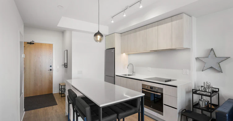 609-2495 Eglinton Avenue W, Mississauga, ON, L5M 5A9 - 3