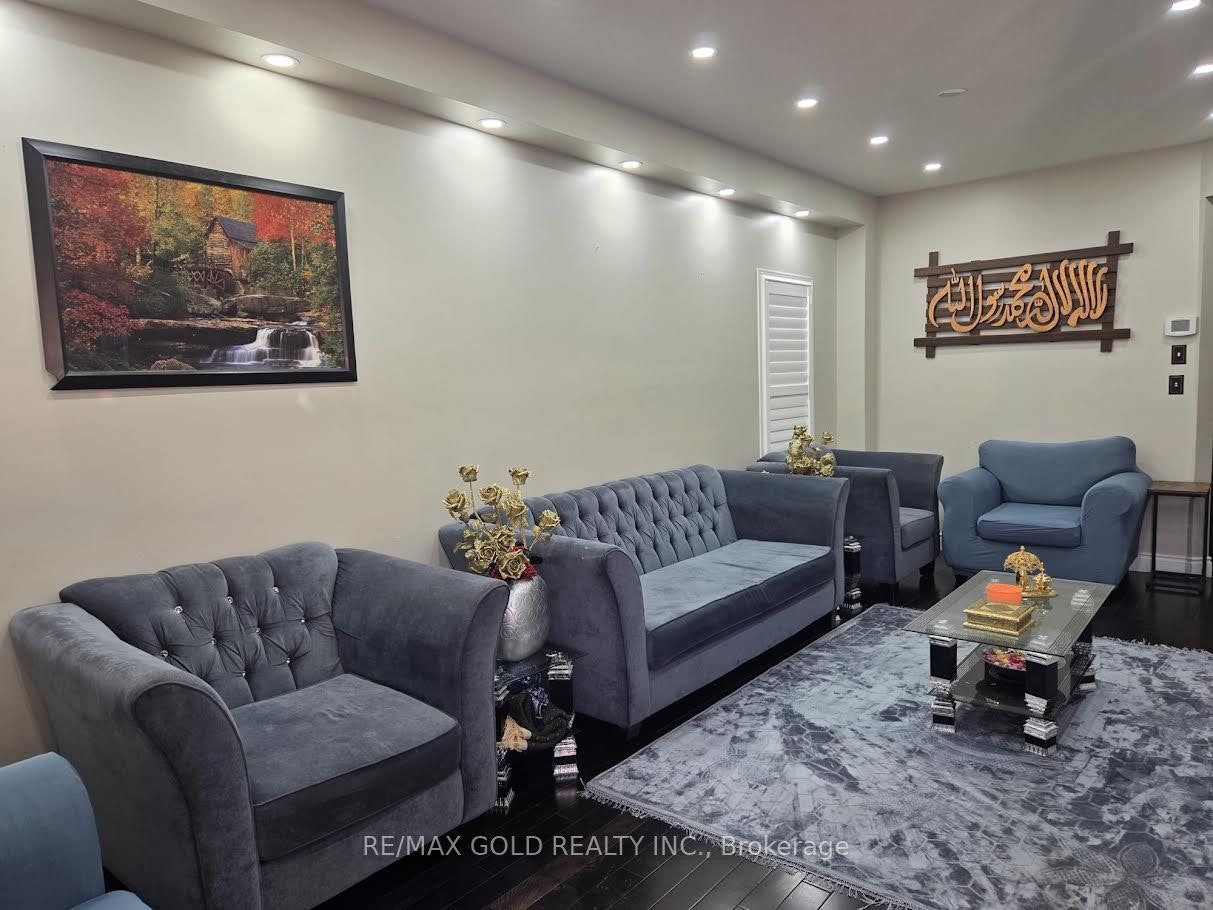 69 Personna Circle, Brampton, ON, L6X 0S9 - 7