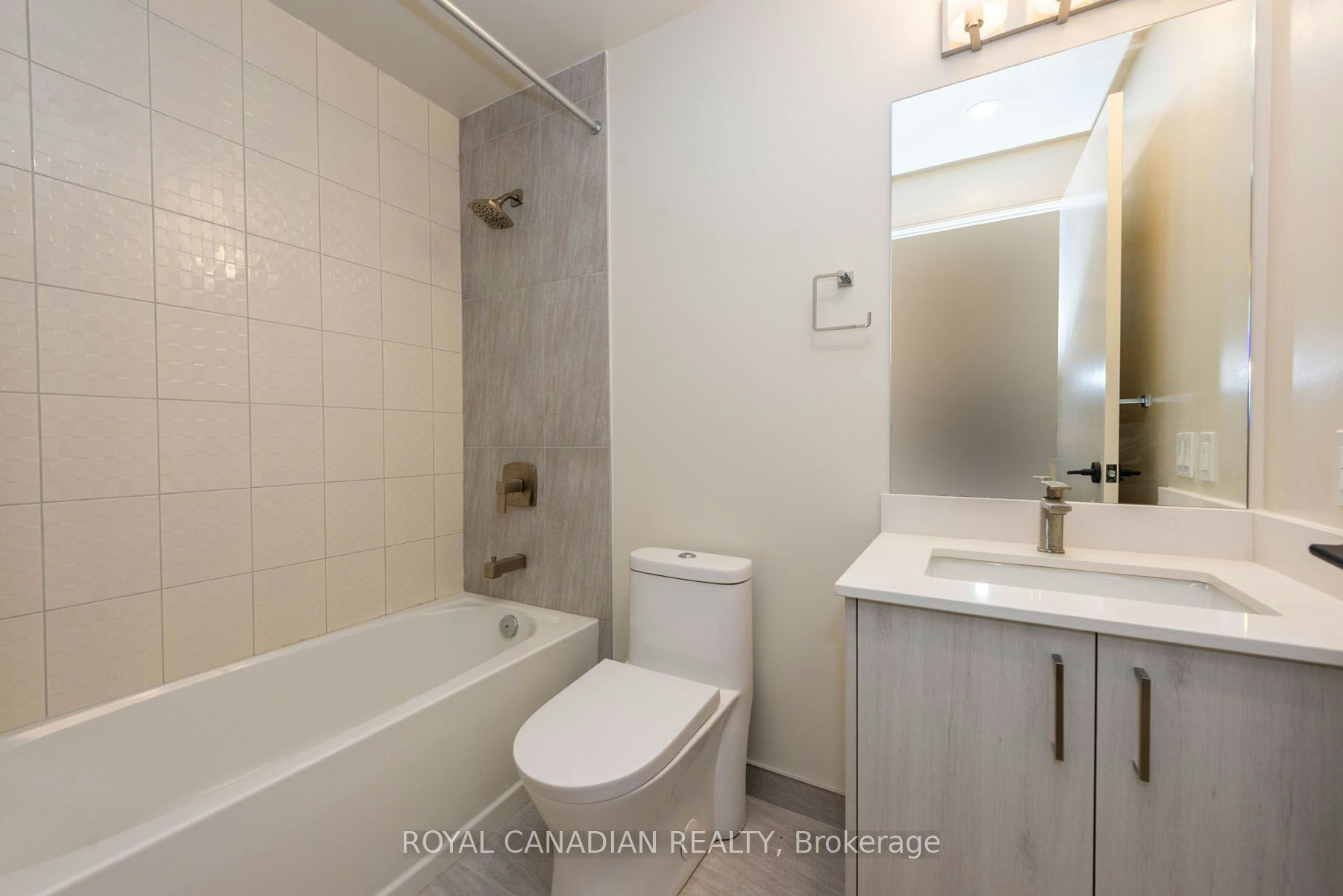 501-8010 Derry Road, Milton, ON, L9T 9N3 - 16