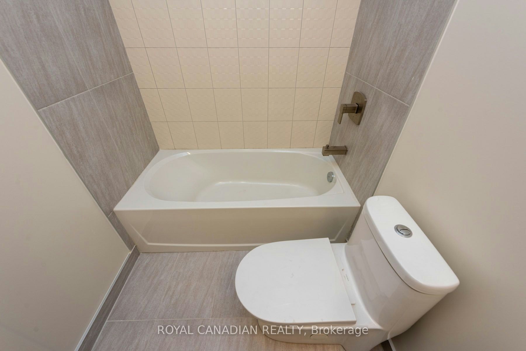 501-8010 Derry Road, Milton, ON, L9T 9N3 - 17