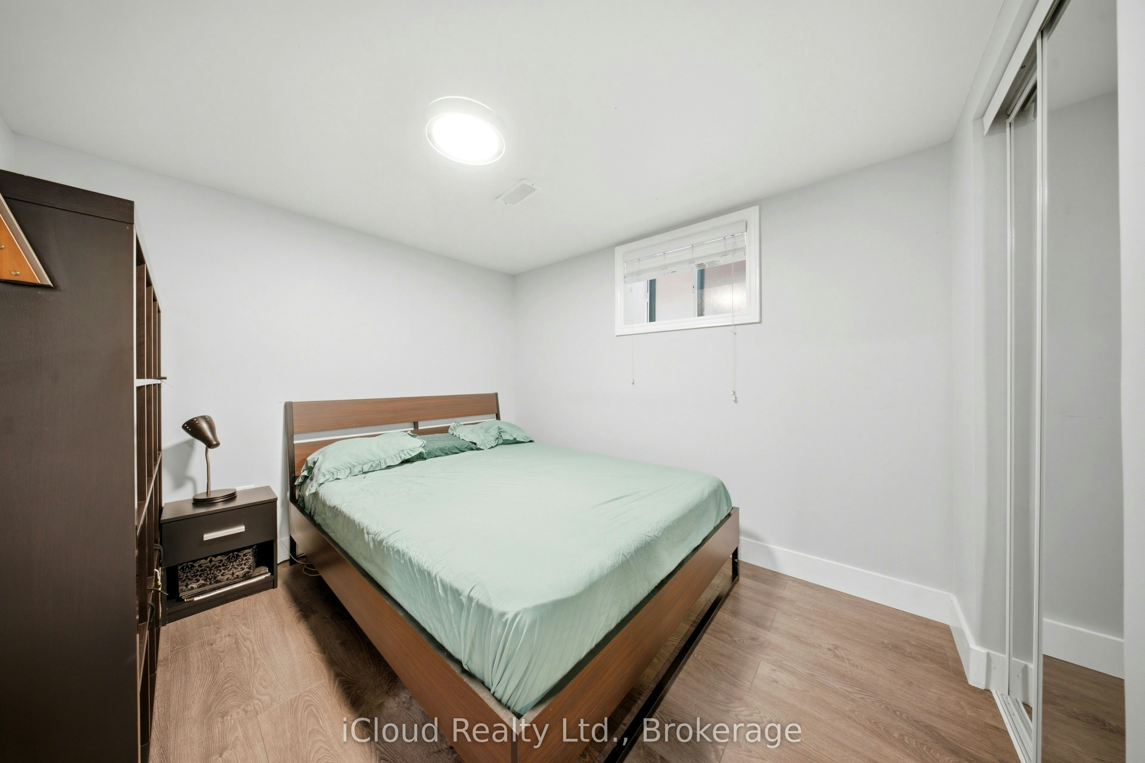 Basement-1226 Lansdowne Avenue, Toronto, ON, M6H 3Z8 - 8