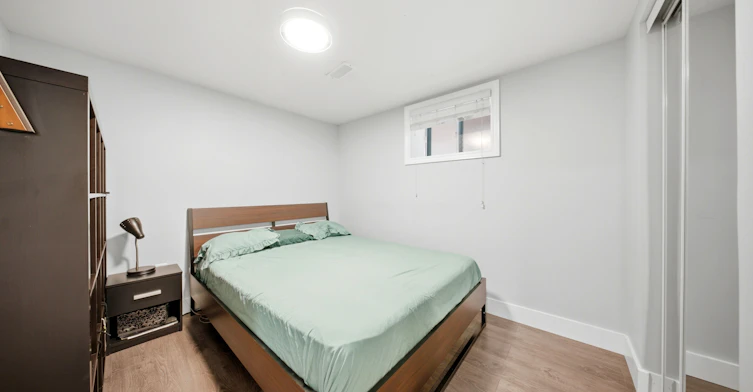 Basement-1226 Lansdowne Avenue, Toronto, ON, M6H 3Z8 - 8