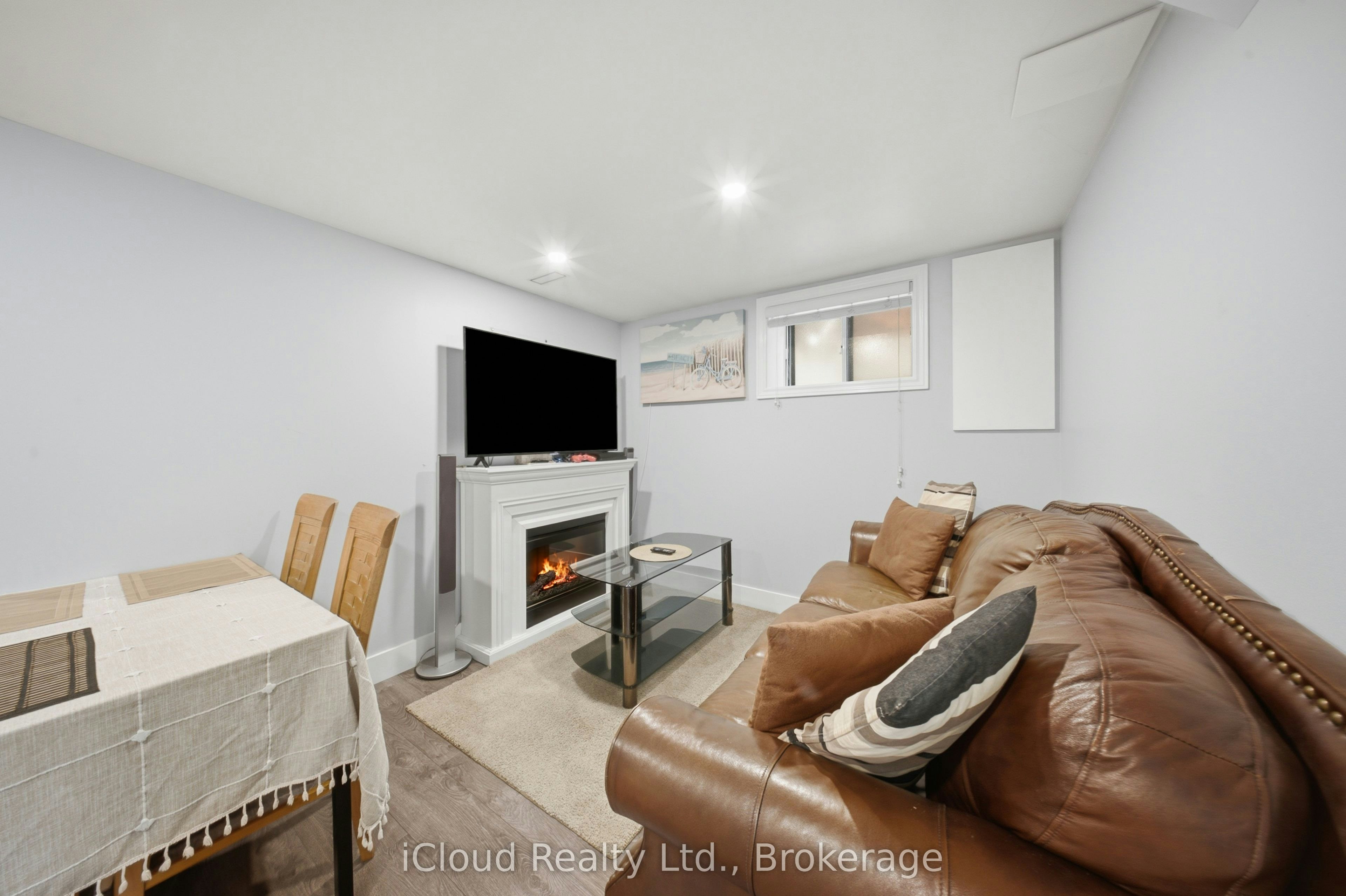 Basement-1226 Lansdowne Avenue, Toronto, ON, M6H 3Z8 - 6