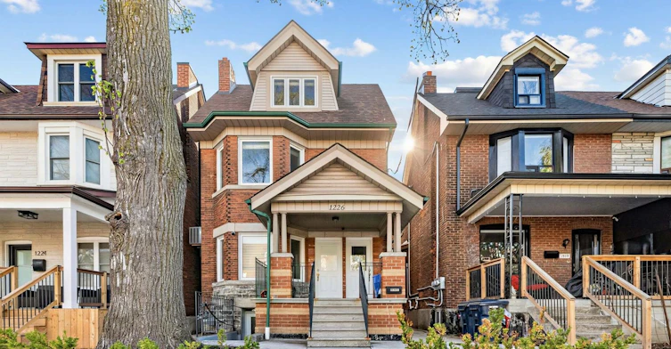 Basement-1226 Lansdowne Avenue, Toronto, ON, M6H 3Z8